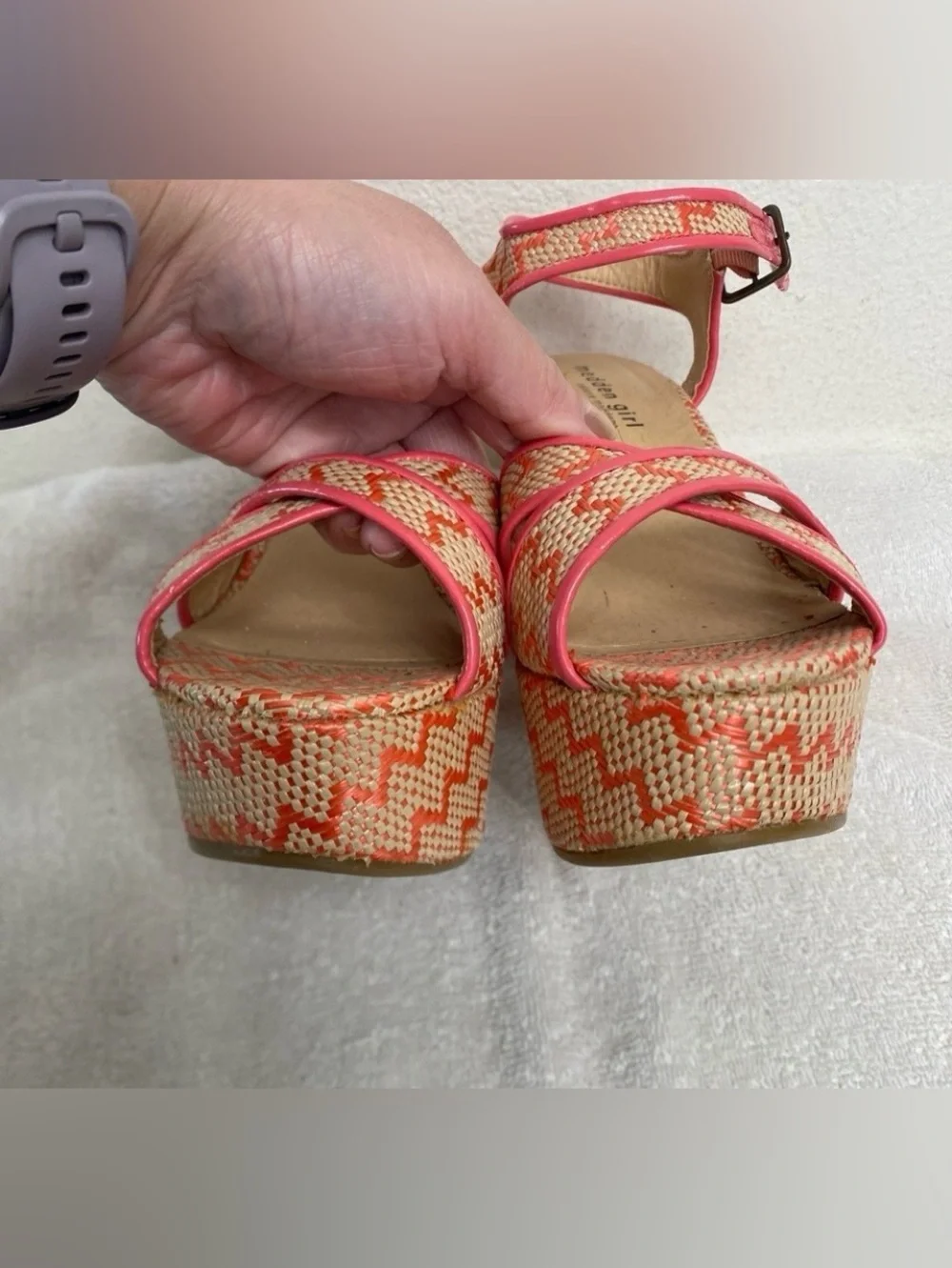 Madden Girl Tan Bright Pink Rattan Strappy Platform Chunky Heel Sandals Size 7.5